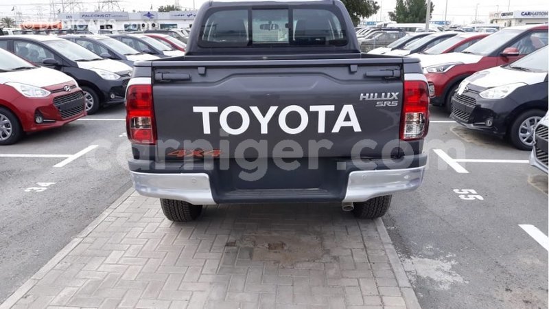 Big with watermark toyota hilux agadez import dubai 5496