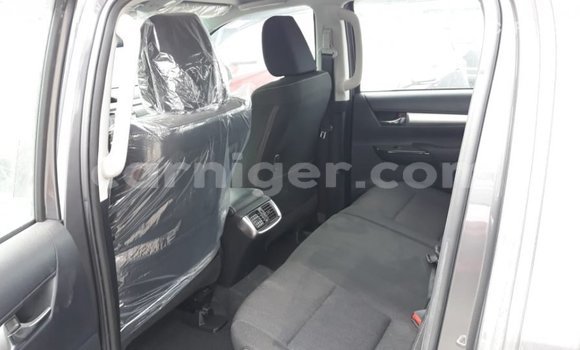 Buy Import Toyota Hilux Other Car in Import - Dubai in Agadez Buy Import Toyota Hilux Other Car in Import - Dubai in Agadez