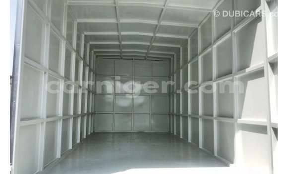 Buy Import Hino 300 Series White Truck in Import - Dubai in Agadez Buy Import Hino 300 Series White Truck in Import - Dubai in Agadez