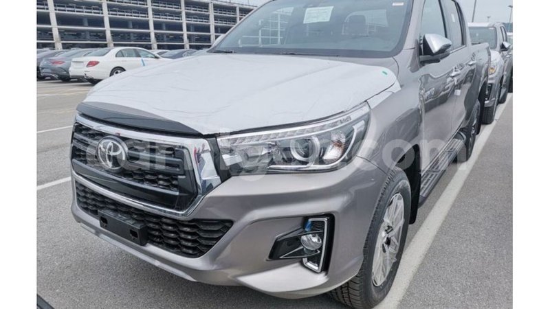 Big with watermark toyota hilux agadez import dubai 5507