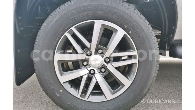 Big with watermark toyota hilux agadez import dubai 5507