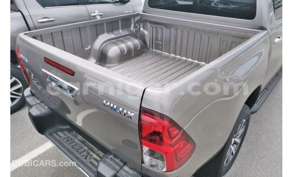 Buy Import Toyota Hilux Other Car in Import - Dubai in Agadez Buy Import Toyota Hilux Other Car in Import - Dubai in Agadez