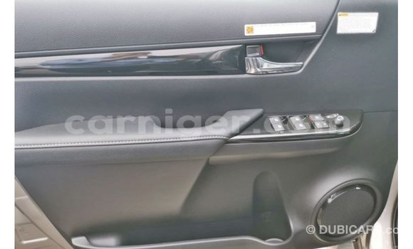 Buy Import Toyota Hilux Other Car in Import - Dubai in Agadez Buy Import Toyota Hilux Other Car in Import - Dubai in Agadez