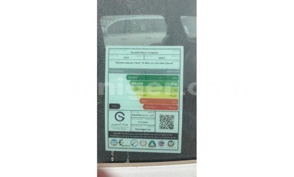 Buy Import Hyundai Santa Fe White Car in Import - Dubai in Agadez Buy Import Hyundai Santa Fe White Car in Import - Dubai in Agadez