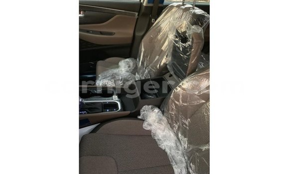 Buy Import Hyundai Santa Fe White Car in Import - Dubai in Agadez Buy Import Hyundai Santa Fe White Car in Import - Dubai in Agadez