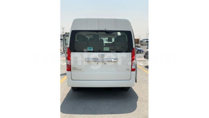 Big with watermark toyota hiace agadez import dubai 5517