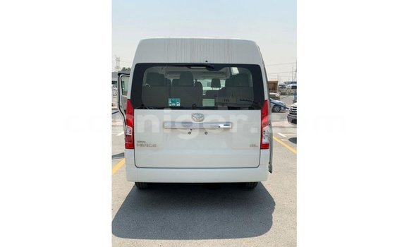 Buy Import Toyota Hiace White Car in Import - Dubai in Agadez Buy Import Toyota Hiace White Car in Import - Dubai in Agadez