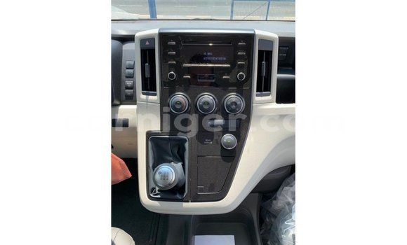 Buy Import Toyota Hiace White Car in Import - Dubai in Agadez Buy Import Toyota Hiace White Car in Import - Dubai in Agadez