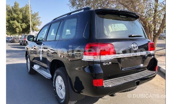 Buy Import Toyota Land Cruiser Black Truck in Import - Dubai in Agadez Buy Import Toyota Land Cruiser Black Truck in Import - Dubai in Agadez