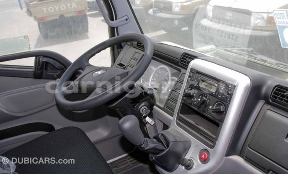 Buy Import Mitsubishi L400 White Truck in Import - Dubai in Agadez Buy Import Mitsubishi L400 White Truck in Import - Dubai in Agadez