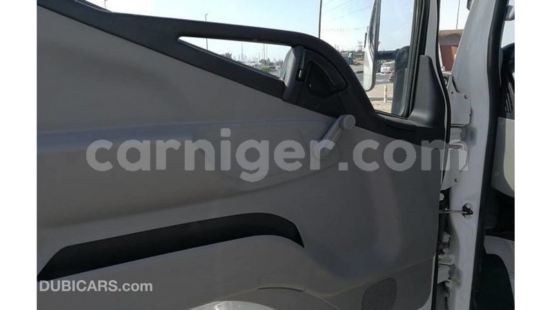 Big with watermark mitsubishi l400 agadez import dubai 5528