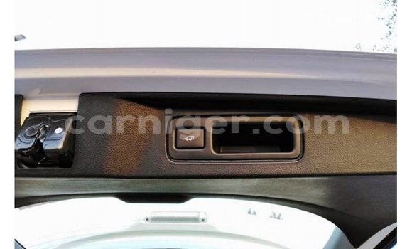 Buy Import Toyota Fortuner White Car in Import - Dubai in Agadez Buy Import Toyota Fortuner White Car in Import - Dubai in Agadez