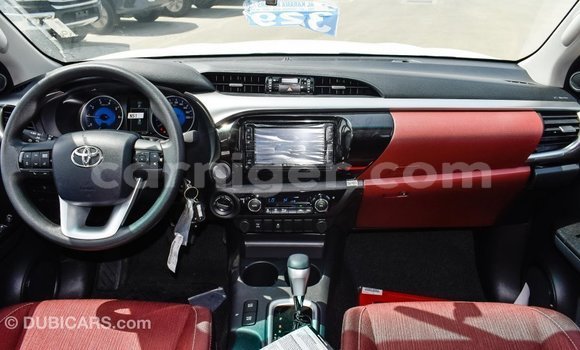 Sayi Imported Toyota Hilux Other Mota in Import - Dubai a Agadez Sayi Imported Toyota Hilux Other Mota in Import - Dubai a Agadez