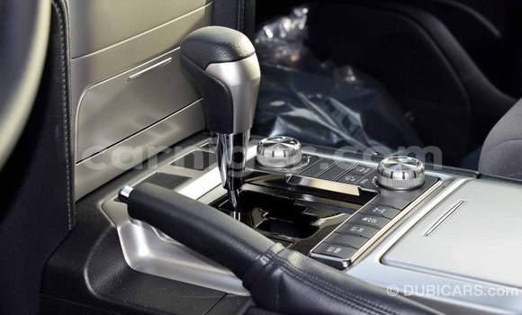 Sayi Imported Toyota Land Cruiser Black Babbar mota in Import - Dubai a Agadez Sayi Imported Toyota Land Cruiser Black Babbar mota in Import - Dubai a Agadez