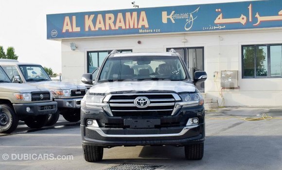 Sayi Imported Toyota Land Cruiser Black Babbar mota in Import - Dubai a Agadez Sayi Imported Toyota Land Cruiser Black Babbar mota in Import - Dubai a Agadez