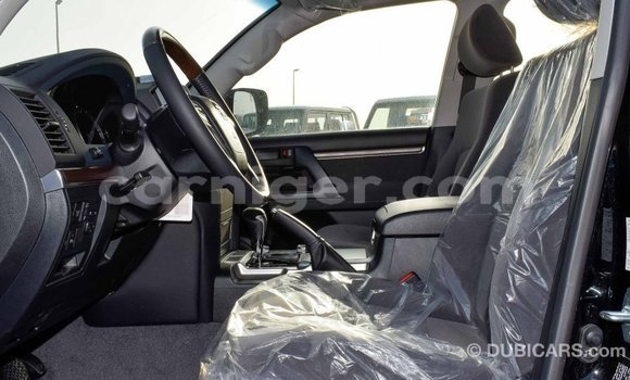 Sayi Imported Toyota Land Cruiser Black Babbar mota in Import - Dubai a Agadez Sayi Imported Toyota Land Cruiser Black Babbar mota in Import - Dubai a Agadez