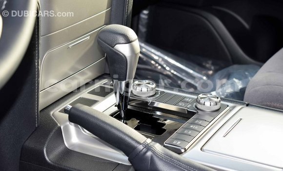 Sayi Imported Toyota Land Cruiser Black Babbar mota in Import - Dubai a Agadez Sayi Imported Toyota Land Cruiser Black Babbar mota in Import - Dubai a Agadez