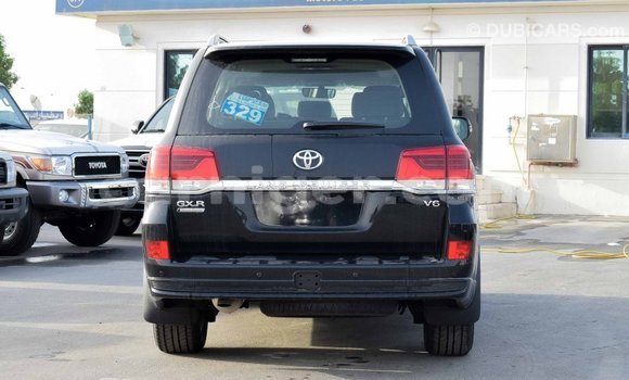 Sayi Imported Toyota Land Cruiser Black Babbar mota in Import - Dubai a Agadez Sayi Imported Toyota Land Cruiser Black Babbar mota in Import - Dubai a Agadez
