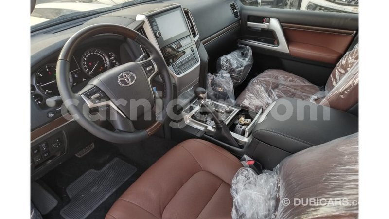 Big with watermark toyota land cruiser agadez import dubai 5555