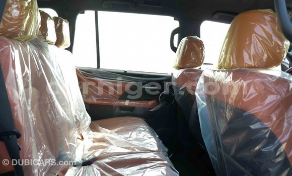 Buy Import Lexus LX White Car in Import - Dubai in Agadez Buy Import Lexus LX White Car in Import - Dubai in Agadez