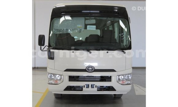 Buy Import Toyota Coaster White Car in Import - Dubai in Agadez Buy Import Toyota Coaster White Car in Import - Dubai in Agadez