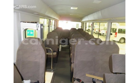 Buy Import Toyota Coaster White Car in Import - Dubai in Agadez Buy Import Toyota Coaster White Car in Import - Dubai in Agadez