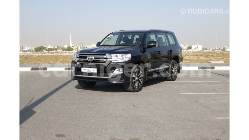 Big with watermark toyota land cruiser agadez import dubai 5558