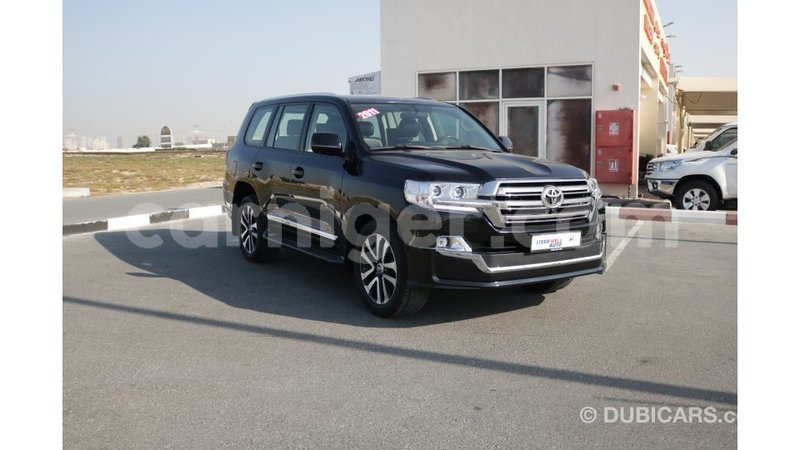 Big with watermark toyota land cruiser agadez import dubai 5558