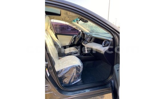 Buy Import Toyota Ade Other Truck in Import - Dubai in Agadez Buy Import Toyota Ade Other Truck in Import - Dubai in Agadez