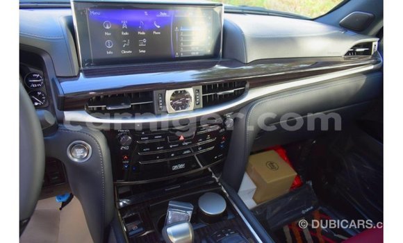 Sayi Imported Lexus LX White Mota in Import - Dubai a Agadez Sayi Imported Lexus LX White Mota in Import - Dubai a Agadez