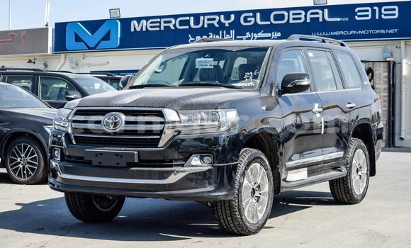 Buy Import Toyota Land Cruiser Black Truck in Import - Dubai in Agadez Buy Import Toyota Land Cruiser Black Truck in Import - Dubai in Agadez
