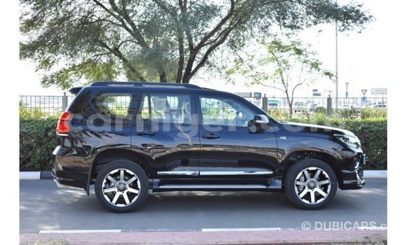 Sayi Imported Toyota Prado Black Mota in Import - Dubai a Agadez Sayi Imported Toyota Prado Black Mota in Import - Dubai a Agadez