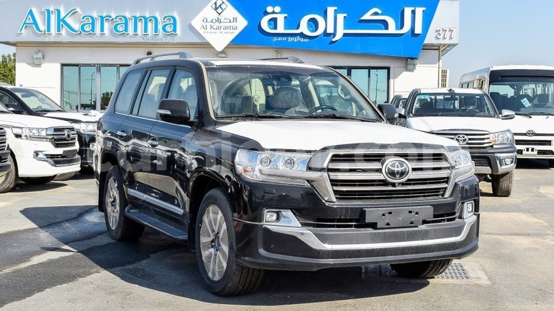 Big with watermark toyota land cruiser agadez import dubai 5582