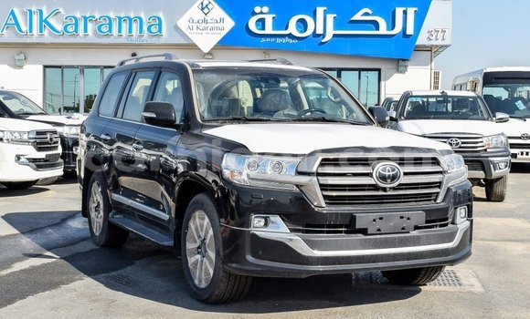 Sayi Imported Toyota Land Cruiser Black Babbar mota in Import - Dubai a Agadez Sayi Imported Toyota Land Cruiser Black Babbar mota in Import - Dubai a Agadez