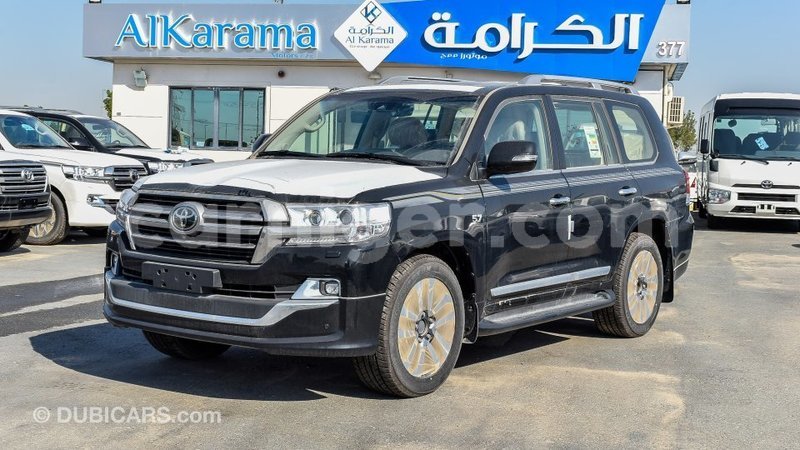 Big with watermark toyota land cruiser agadez import dubai 5582