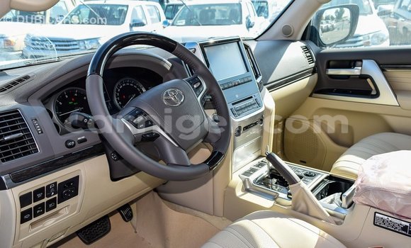 Sayi Imported Toyota Land Cruiser Black Babbar mota in Import - Dubai a Agadez Sayi Imported Toyota Land Cruiser Black Babbar mota in Import - Dubai a Agadez