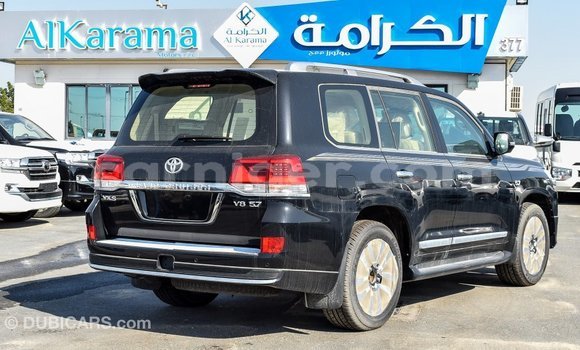 Sayi Imported Toyota Land Cruiser Black Babbar mota in Import - Dubai a Agadez Sayi Imported Toyota Land Cruiser Black Babbar mota in Import - Dubai a Agadez