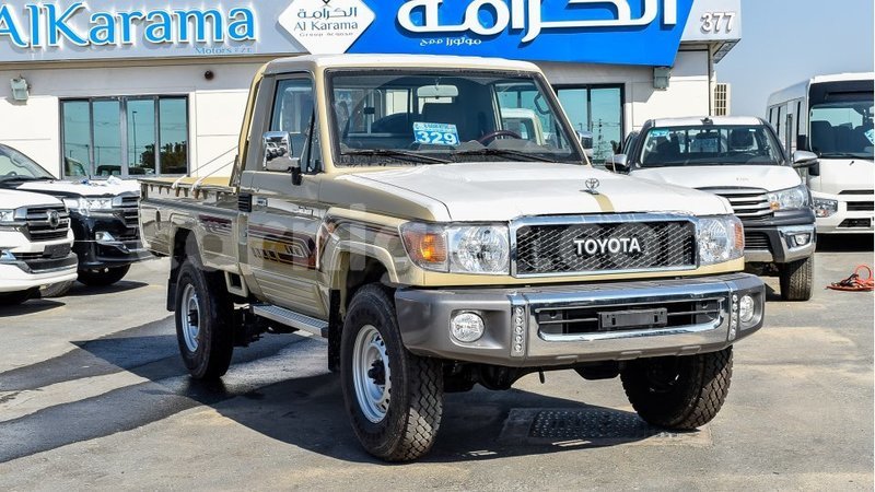 Big with watermark toyota land cruiser agadez import dubai 5585