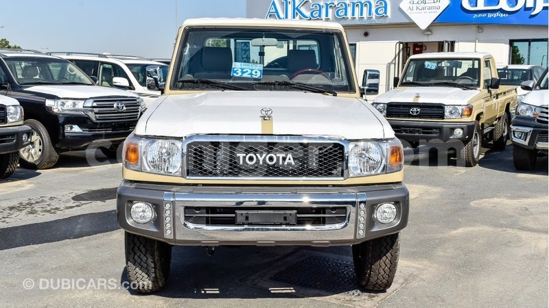 Big with watermark toyota land cruiser agadez import dubai 5585