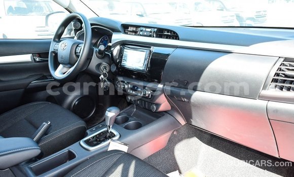 Sayi Imported Toyota Hilux Other Mota in Import - Dubai a Agadez Sayi Imported Toyota Hilux Other Mota in Import - Dubai a Agadez
