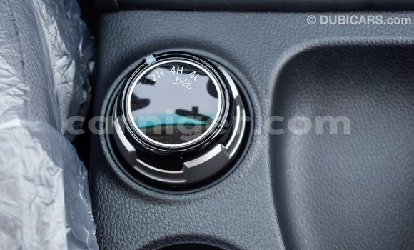 Sayi Imported Mitsubishi L200 White Mota in Import - Dubai a Agadez Sayi Imported Mitsubishi L200 White Mota in Import - Dubai a Agadez