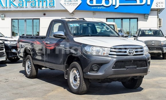 Sayi Imported Toyota Hilux Other Mota in Import - Dubai a Agadez Sayi Imported Toyota Hilux Other Mota in Import - Dubai a Agadez