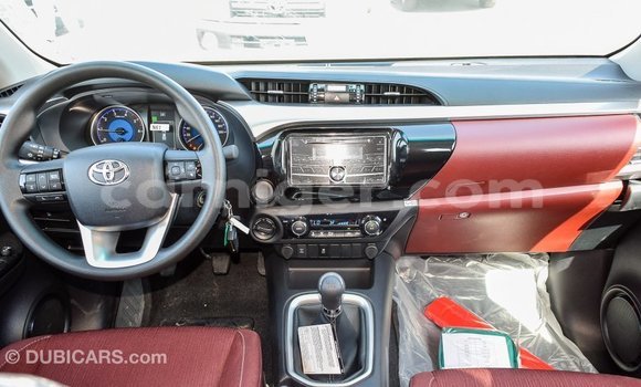 Sayi Imported Toyota Hilux Other Mota in Import - Dubai a Agadez Sayi Imported Toyota Hilux Other Mota in Import - Dubai a Agadez