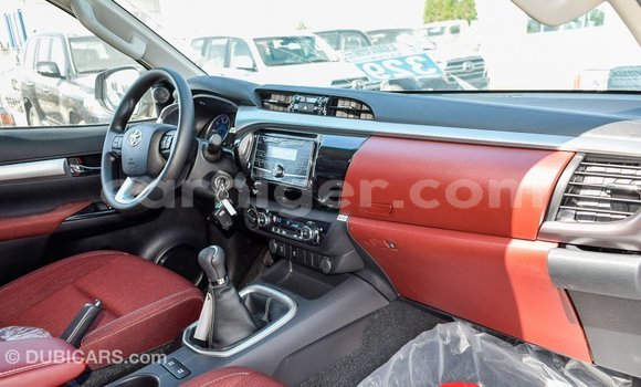 Sayi Imported Toyota Hilux Other Mota in Import - Dubai a Agadez Sayi Imported Toyota Hilux Other Mota in Import - Dubai a Agadez