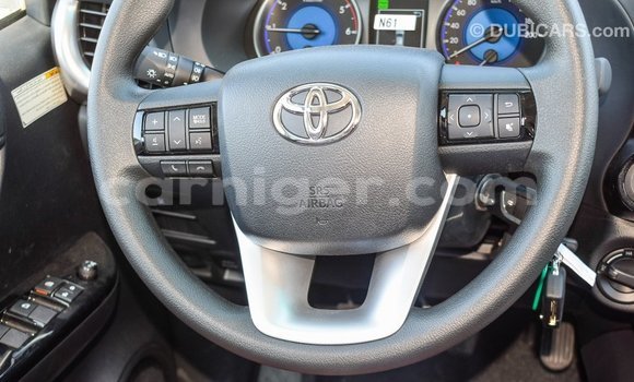 Sayi Imported Toyota Hilux Other Mota in Import - Dubai a Agadez Sayi Imported Toyota Hilux Other Mota in Import - Dubai a Agadez