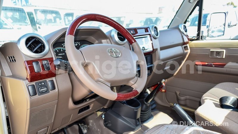 Big with watermark toyota land cruiser agadez import dubai 5595