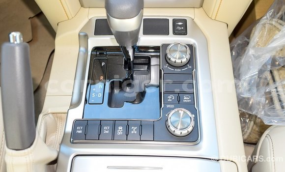 Sayi Imported Toyota Land Cruiser Black Babbar mota in Import - Dubai a Agadez Sayi Imported Toyota Land Cruiser Black Babbar mota in Import - Dubai a Agadez