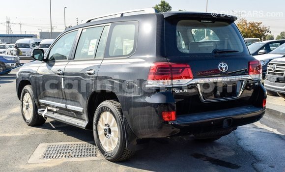 Sayi Imported Toyota Land Cruiser Black Babbar mota in Import - Dubai a Agadez Sayi Imported Toyota Land Cruiser Black Babbar mota in Import - Dubai a Agadez