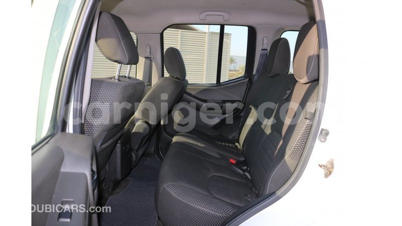 Big with watermark nissan xterra agadez import dubai 5606