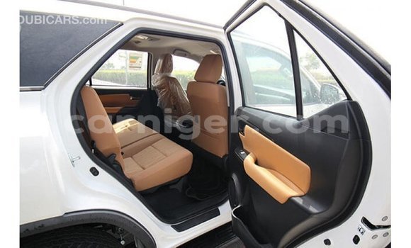 Buy Import Toyota Fortuner White Car in Import - Dubai in Agadez Buy Import Toyota Fortuner White Car in Import - Dubai in Agadez